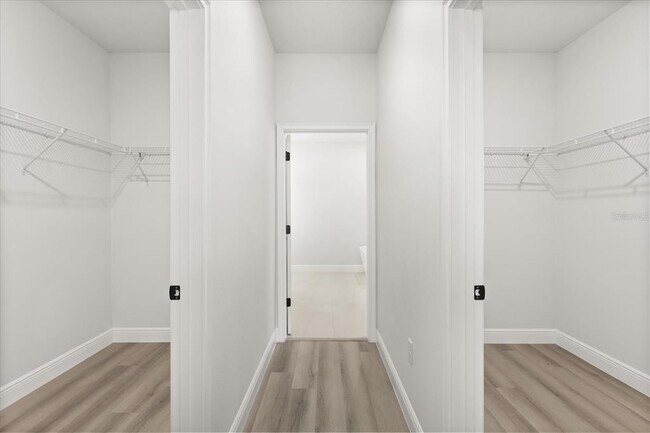 Building Photo - 15568 SW 46th Cir