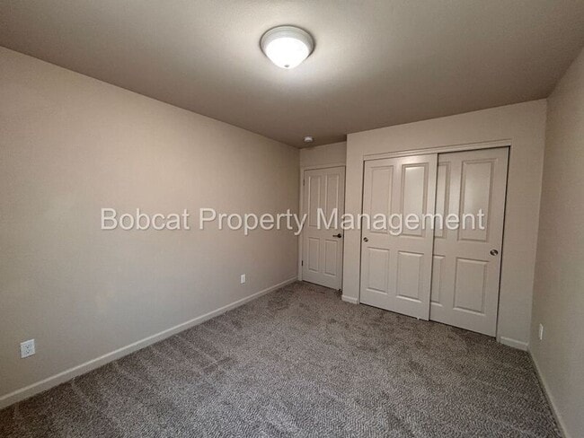 Building Photo - 825 Cassidy Ct