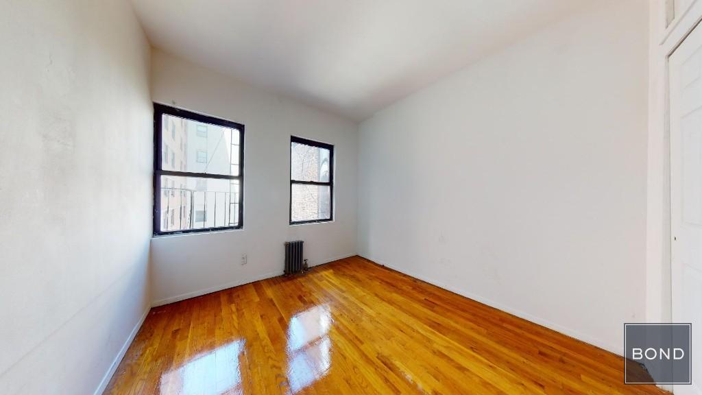 Building Photo - 94 Third Avenue