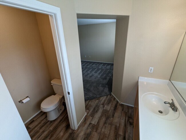 Building Photo - 10388 Poker Alice Ct