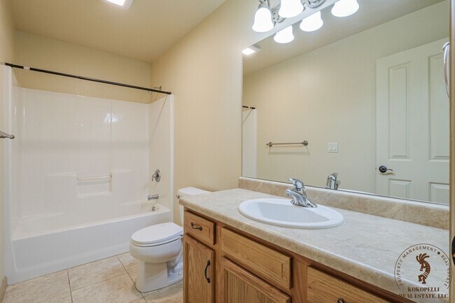 Building Photo - 3090 Aberdeen Ln