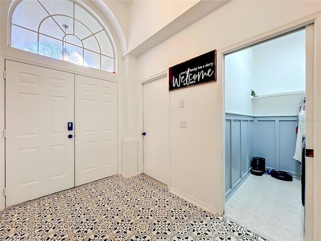 Building Photo - 2125 Emerald Green Cir