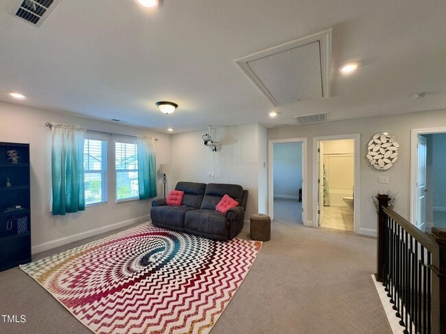 Building Photo - 1205 Cotton Arbor Trce