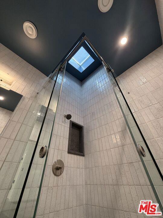 Building Photo - 4517 Cleland Ave