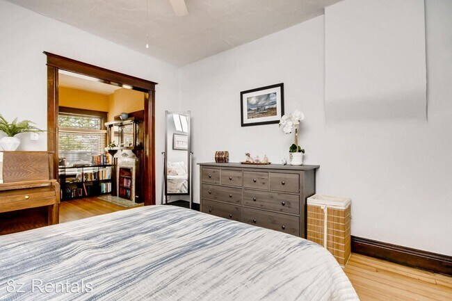 Building Photo - 1 br, 1 bath House - 125 E Exposition Ave