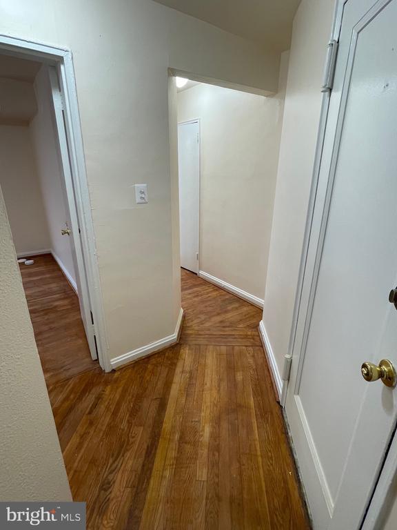 Building Photo - 500 17th St NE