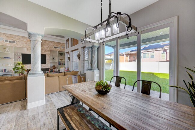 Building Photo - 9738 Bear Trap Ct