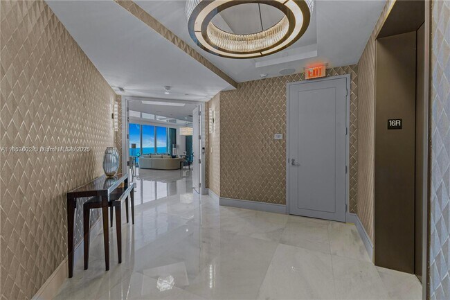Building Photo - 17975 Collins Ave