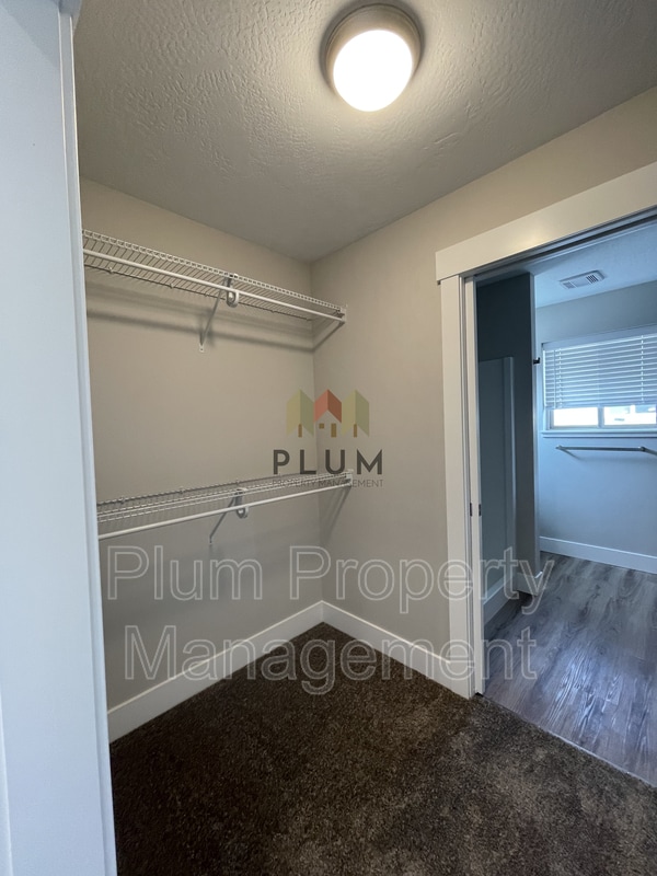 Building Photo - 2708 B Koly Ct