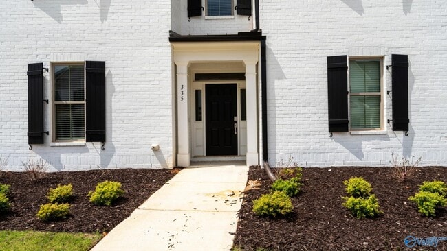 Building Photo - 335 Hay Rake Dr