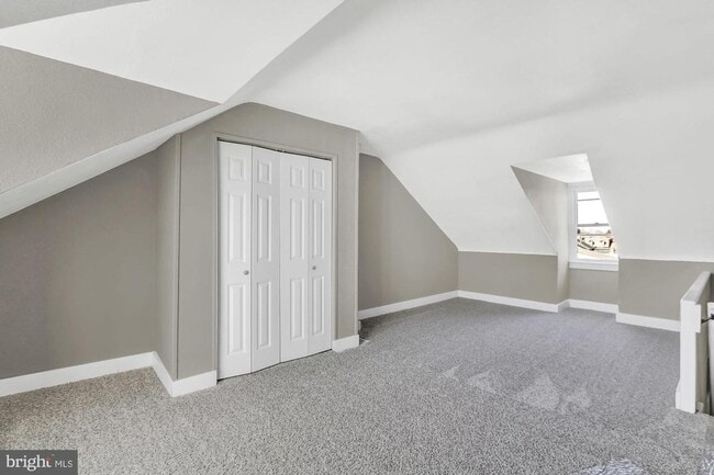 Building Photo - 3-bedroom in York City