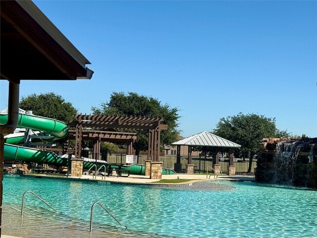 Building Photo - 1205 Dripping Springs Ln