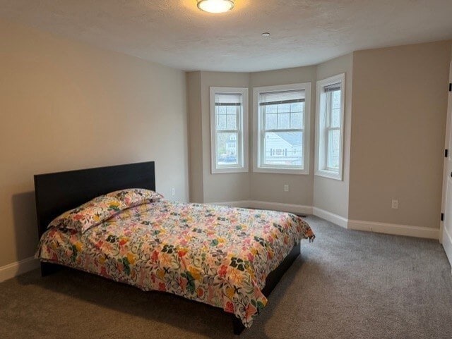 Building Photo - 1418 Main St