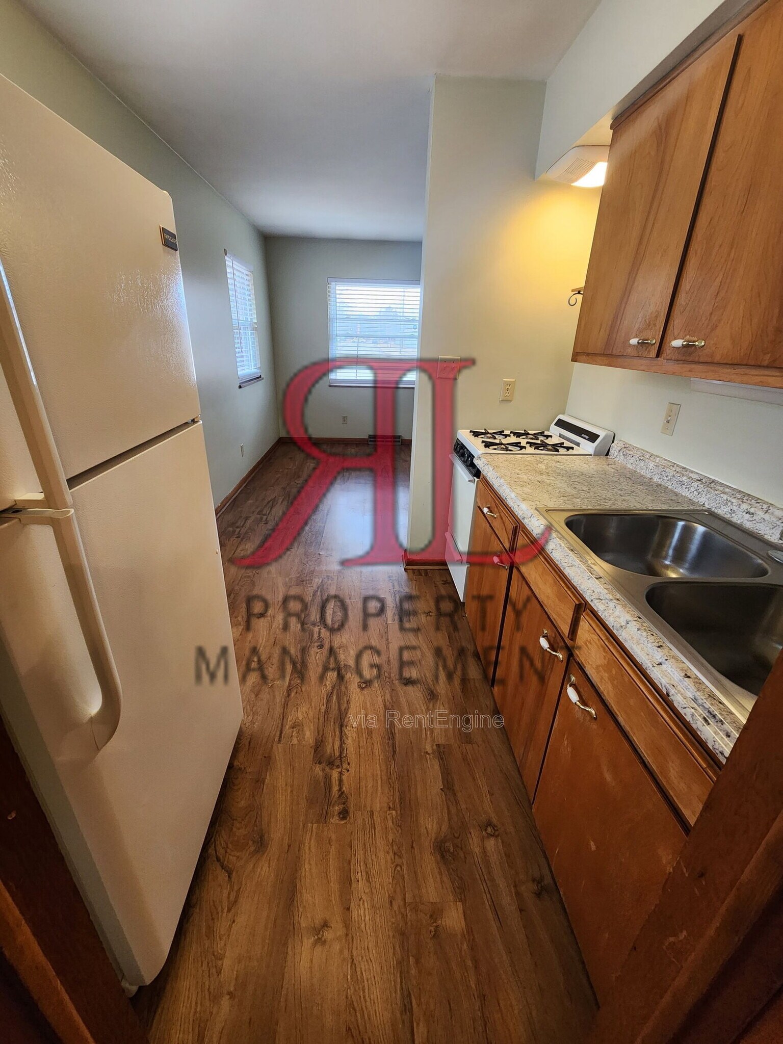 Building Photo - 3023 Darfield Pl