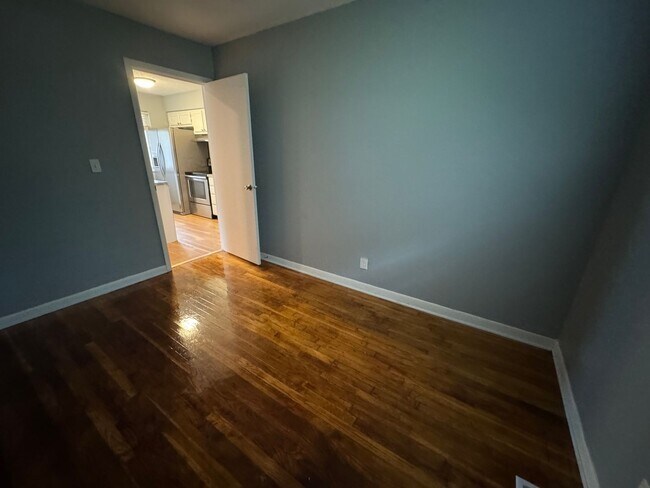 Building Photo - Snacks / Guion Creek - Washington TWP 3 Bed 2 Bath