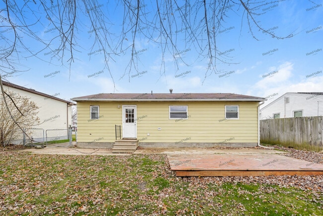 Building Photo - 4701 Norfolk Ave