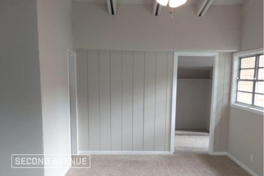 Building Photo - 5458 N Crooked Creek Dr