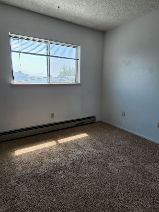 Building Photo - Parkview4517