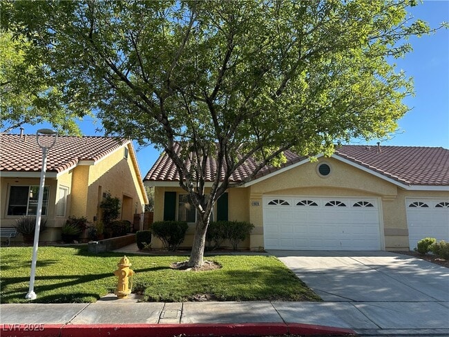 Building Photo - 6428 Sundown Heights Ave
