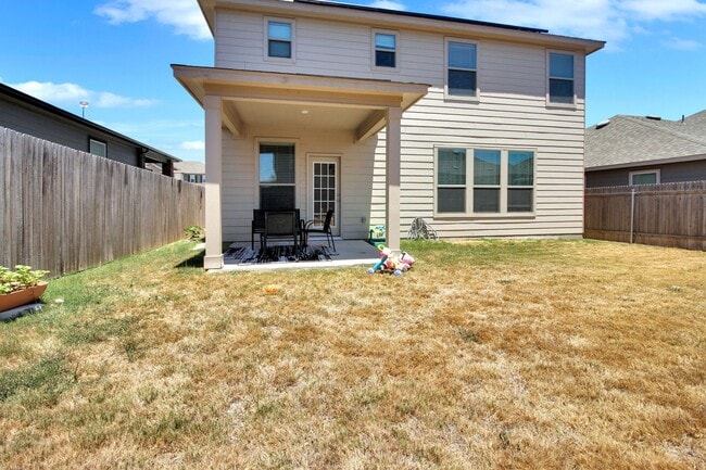 Building Photo - 668 Bailey Park Dr