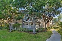 Building Photo - 69 Brighton Pl