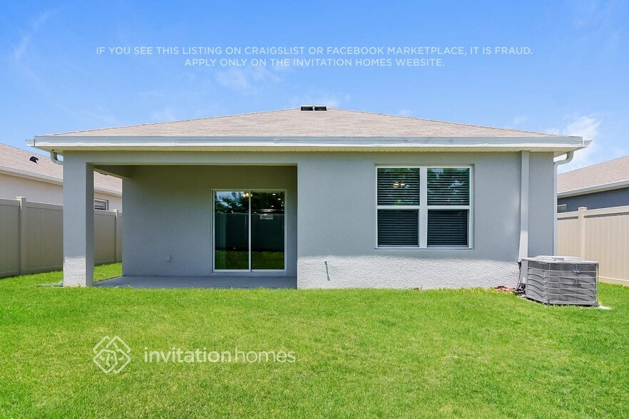 Building Photo - 8032 Majestic Palms Ct
