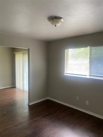 Building Photo - 7924 Silverdale Dr