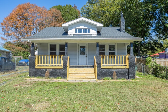 Primary Photo - 812 Ashdol St