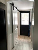 Building Photo - 52 Orchard Street