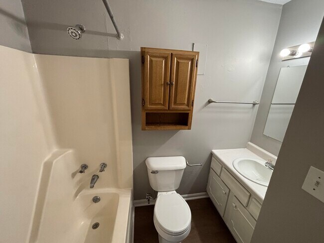 Building Photo - 1177 Mt Rushmore Way