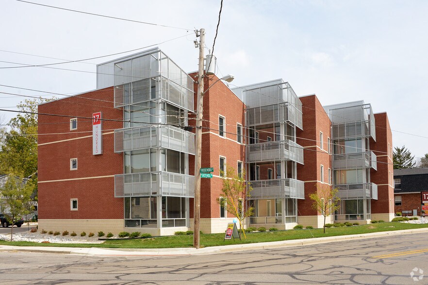 17 Hundred 1700 N Rosewood Ave Muncie IN 47304 Apartment Finder