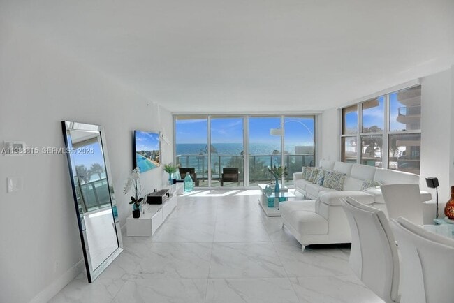 Building Photo - 2501 S Ocean Dr