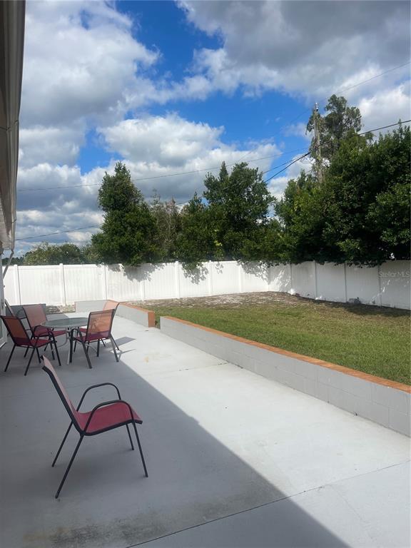 Building Photo - 1217 Bachmann Ave