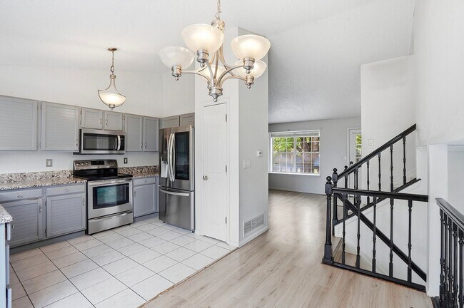 Building Photo - 3304 W 127th Ave