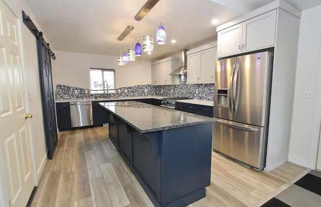 Building Photo - Single-Level Home in Quiet Neighborhood