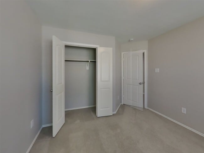 Building Photo - 15426 Rancho Joya Wy