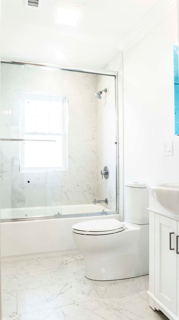 Building Photo - Ridiculous renovations including living room with metal object... (banishment room)