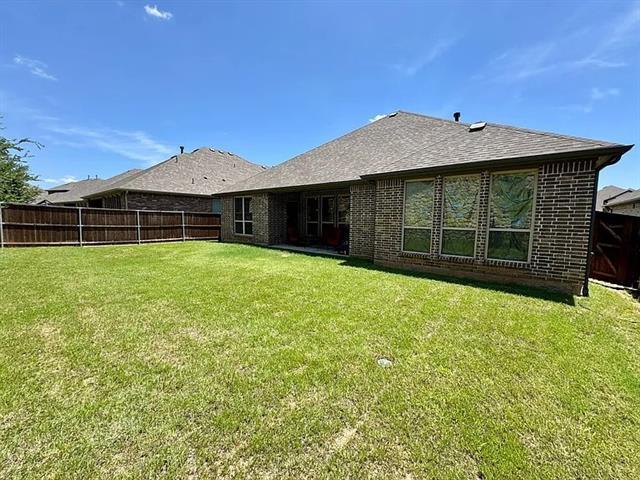 Building Photo - 809 Uplands Dr