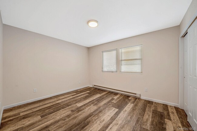 Building Photo - 18A Broadway