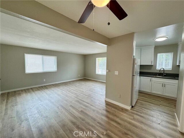 Building Photo - 7631 Ellis Ave