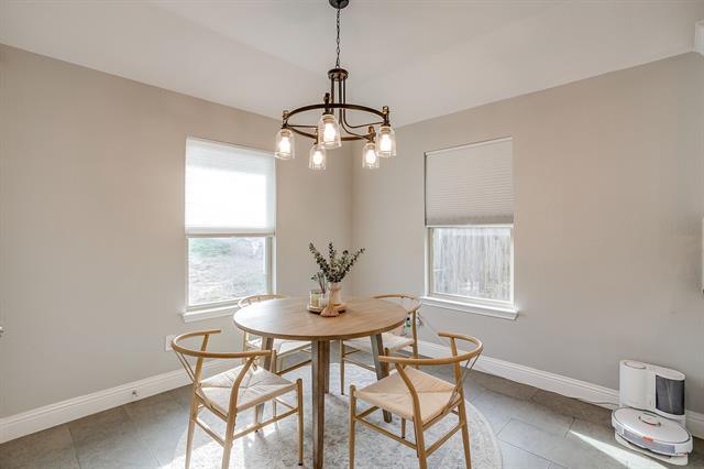 Building Photo - 5617 Kilpatrick Ave