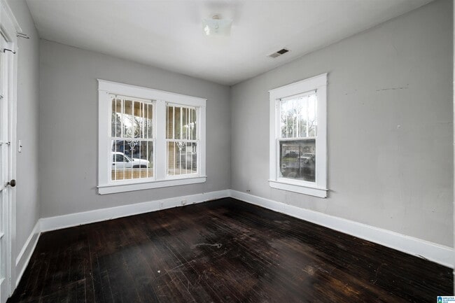 Building Photo - 129 68th St N