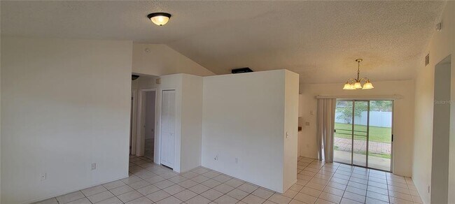 Building Photo - 5131 Kati Lynn Dr