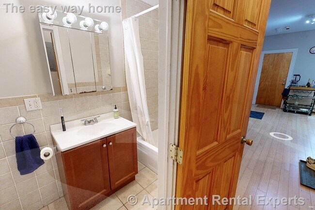 Building Photo - 27 Portsmouth St