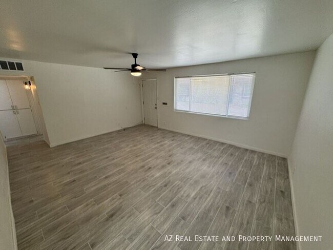 Building Photo - 1005 E Turney Ave