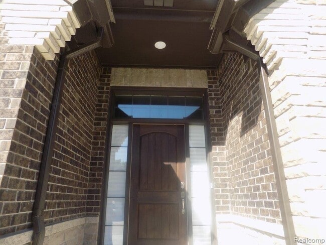 Building Photo - 55171 Benson Ct