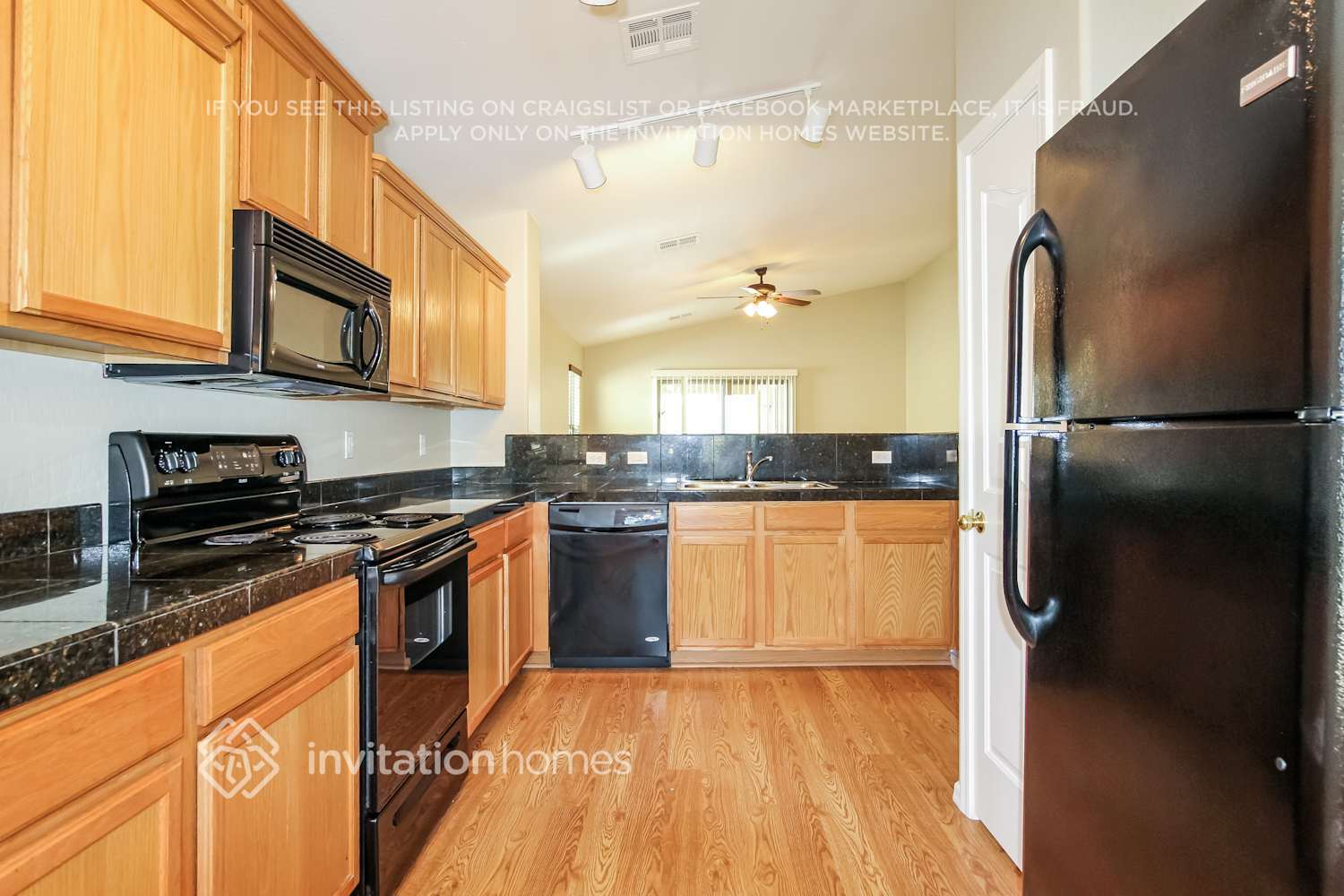 Building Photo - 18221 W Mission Ln