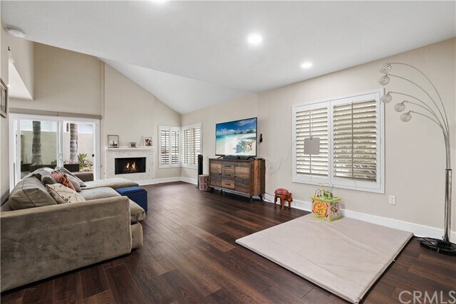 Building Photo - 12530 Wedgwood Cir