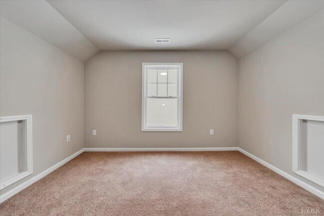 Building Photo - 1217 Lochwood Hl Dr