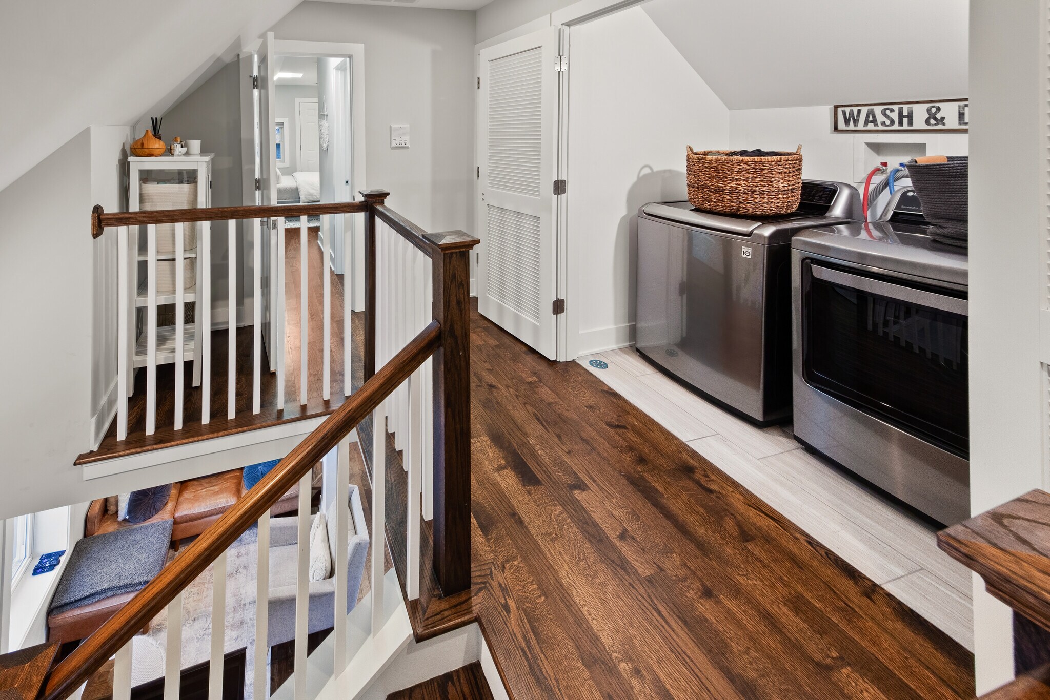 Building Photo - 2134 W Shakespeare Ave